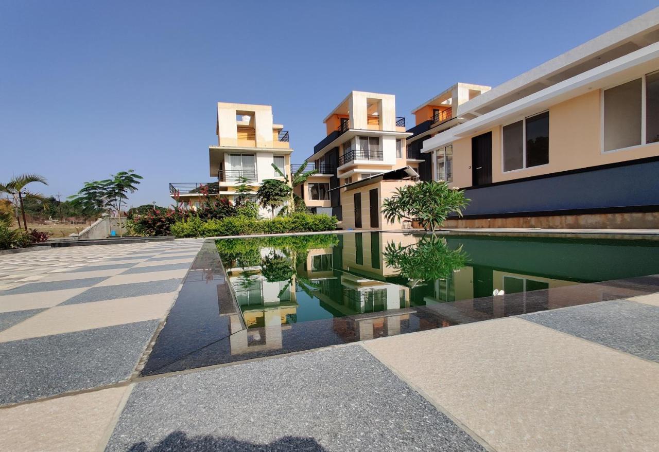 Royal Meadows - Igatpuri Bungalow B Экстерьер фото