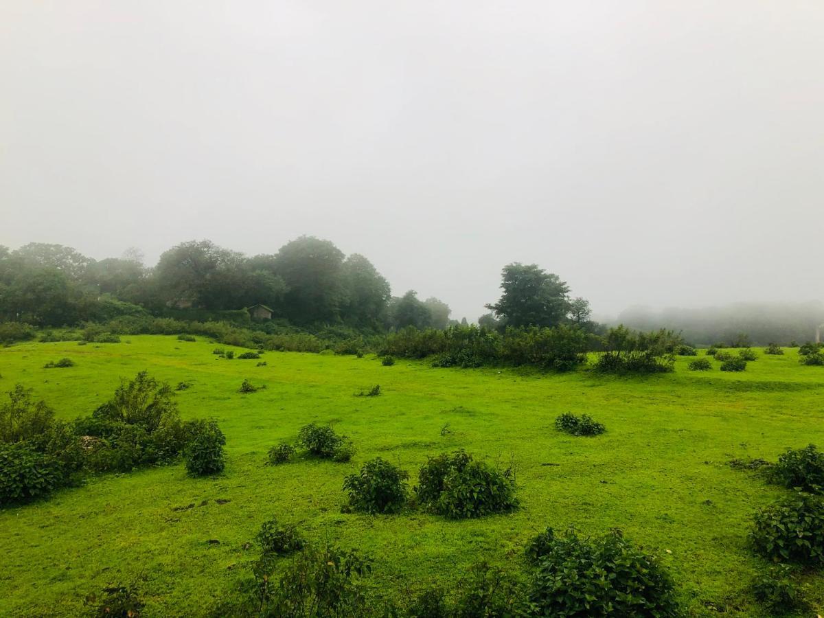 Royal Meadows - Igatpuri Bungalow B Экстерьер фото