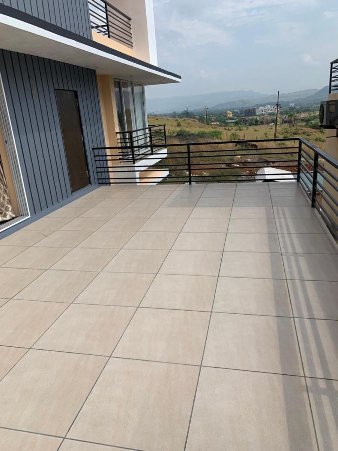 Royal Meadows - Igatpuri Bungalow B Экстерьер фото